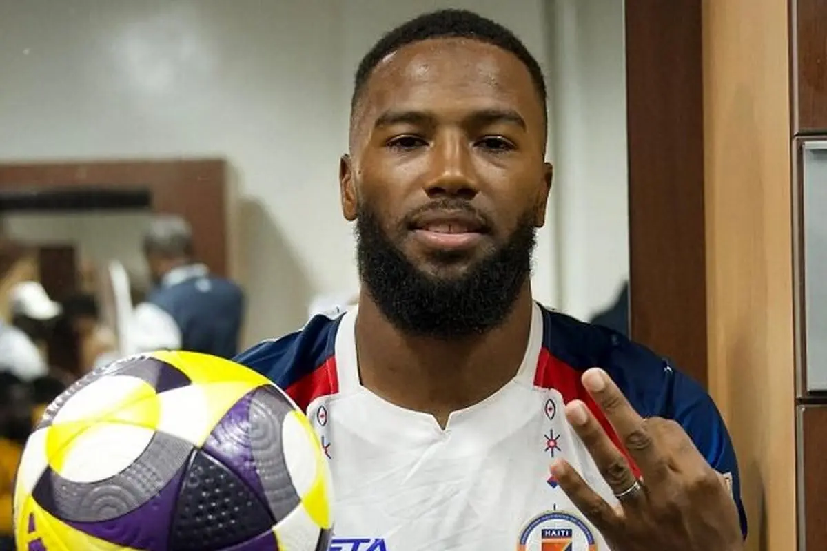 داکنز نازون