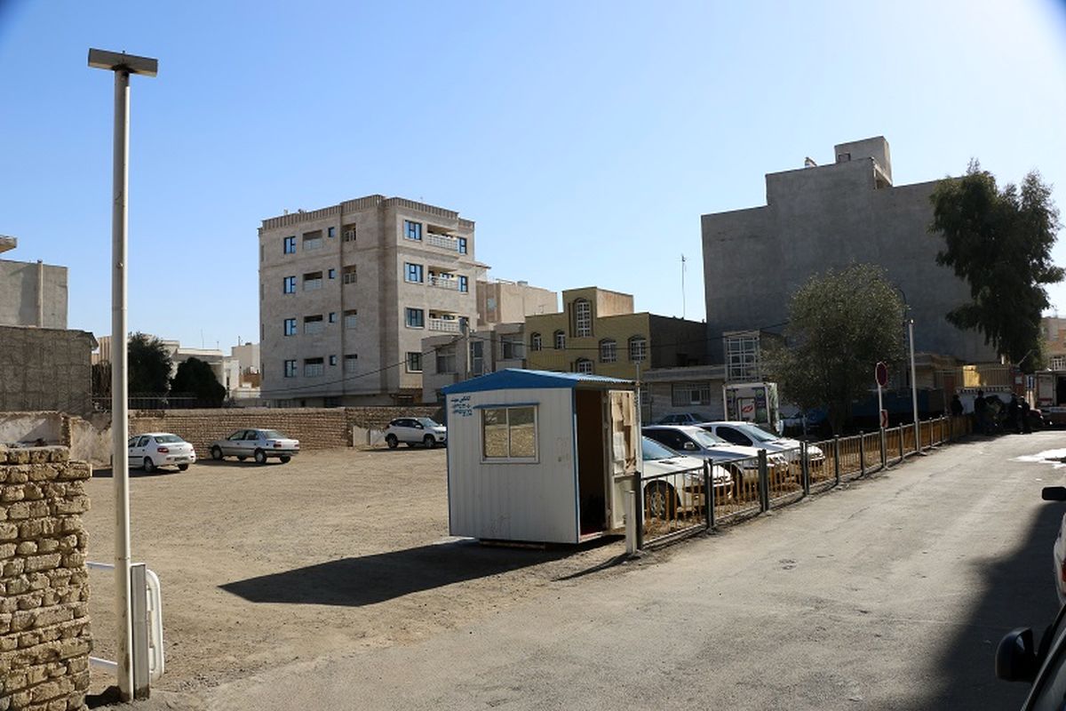 پارکینگ عمومی در بلوار محمد امین(ص) قم احداث و بهره برداری شد