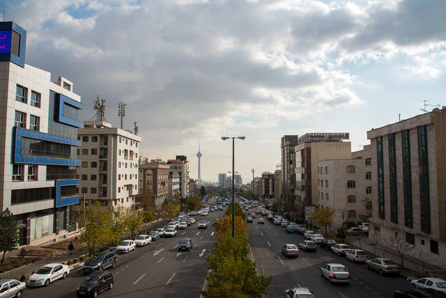 هوای تهران در آستانه آلودگی قرارگرفت