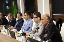 حضور دانشمندان حوزه صنعت نفت جایزه مصطفی (ص) در هلدینگ پتروپالایش اصفهان
