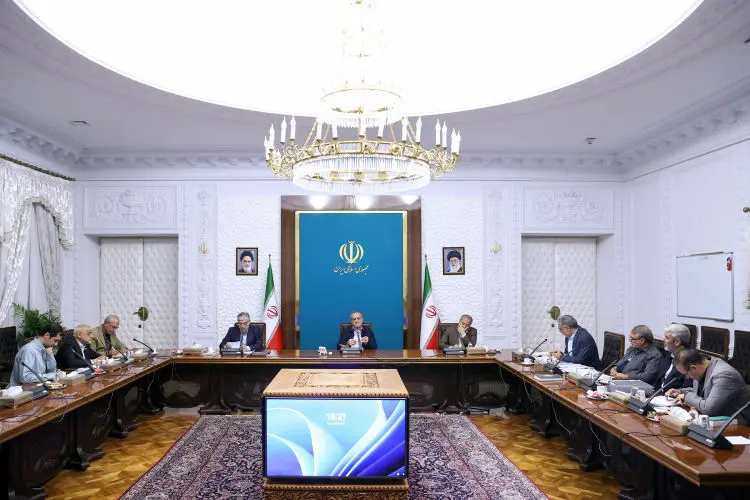 پزشکیان به دانشگاه‌های پیام نور و فرهنگیان یک هفته فرصت داد