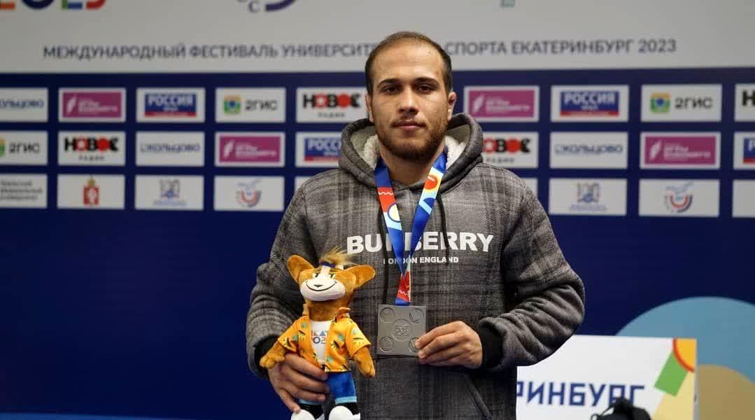 کسب عنوان نایب قهرمانی در رشته کشتی در فستیوال بین المللی ورزش های دانشگاهی جهان در کشور روسیه
