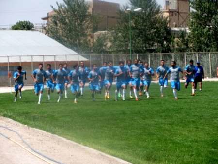 تیم فوتبال شهرداری ارومیه در نیر اردو زد