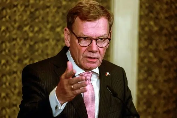 پیشنهاد ازسرگیری مذاکرات هسته‌ای با ایران همچنان پابرجاست