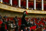2 نکته در مورد یک رسوایی بزرگ در پارلمان فرانسه