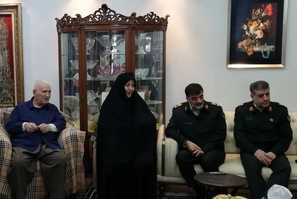 دیدار سردار رادان با خانواده شهید رضایی در رشت