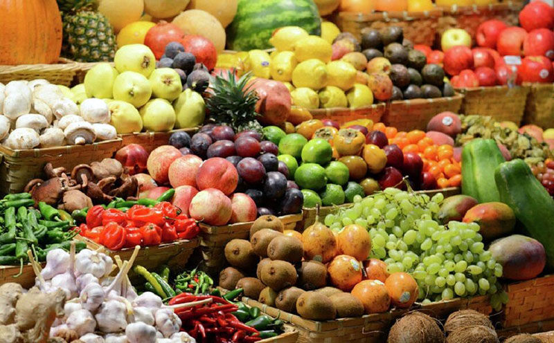 ۳۳۵ مورد بازرسی از واحدهای عرضه میوه و تره بار در شهرستان بیضا