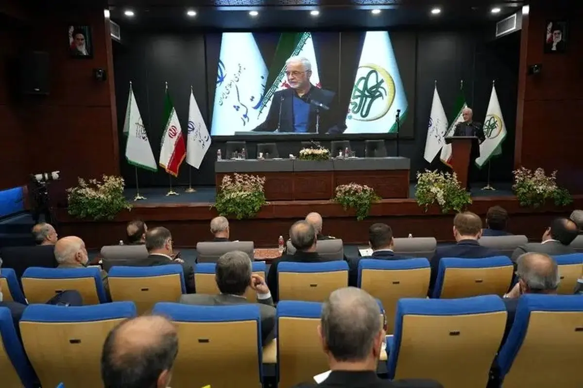 اسکندر مؤمنی