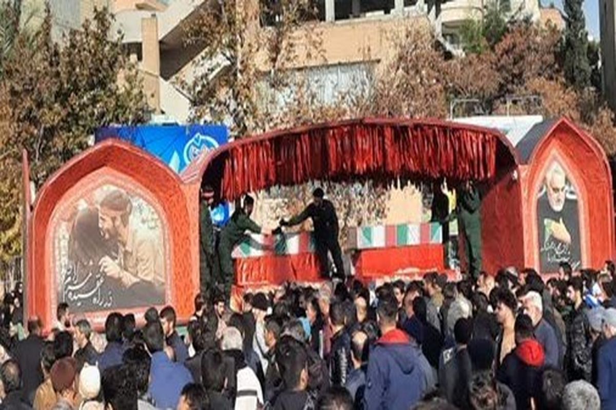 مراسم تشییع پیکر شهدای گمنام در اصفهان