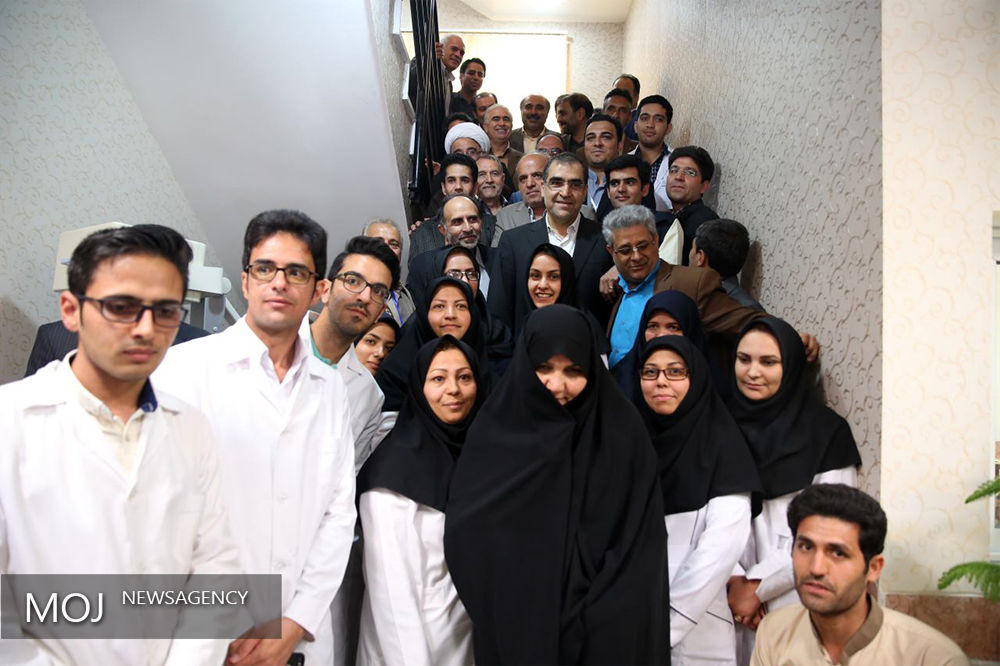 افتتاح پروژه‌های بهداشتی و درمانی شهرستان فردوس واقع در خراسان جنوبی