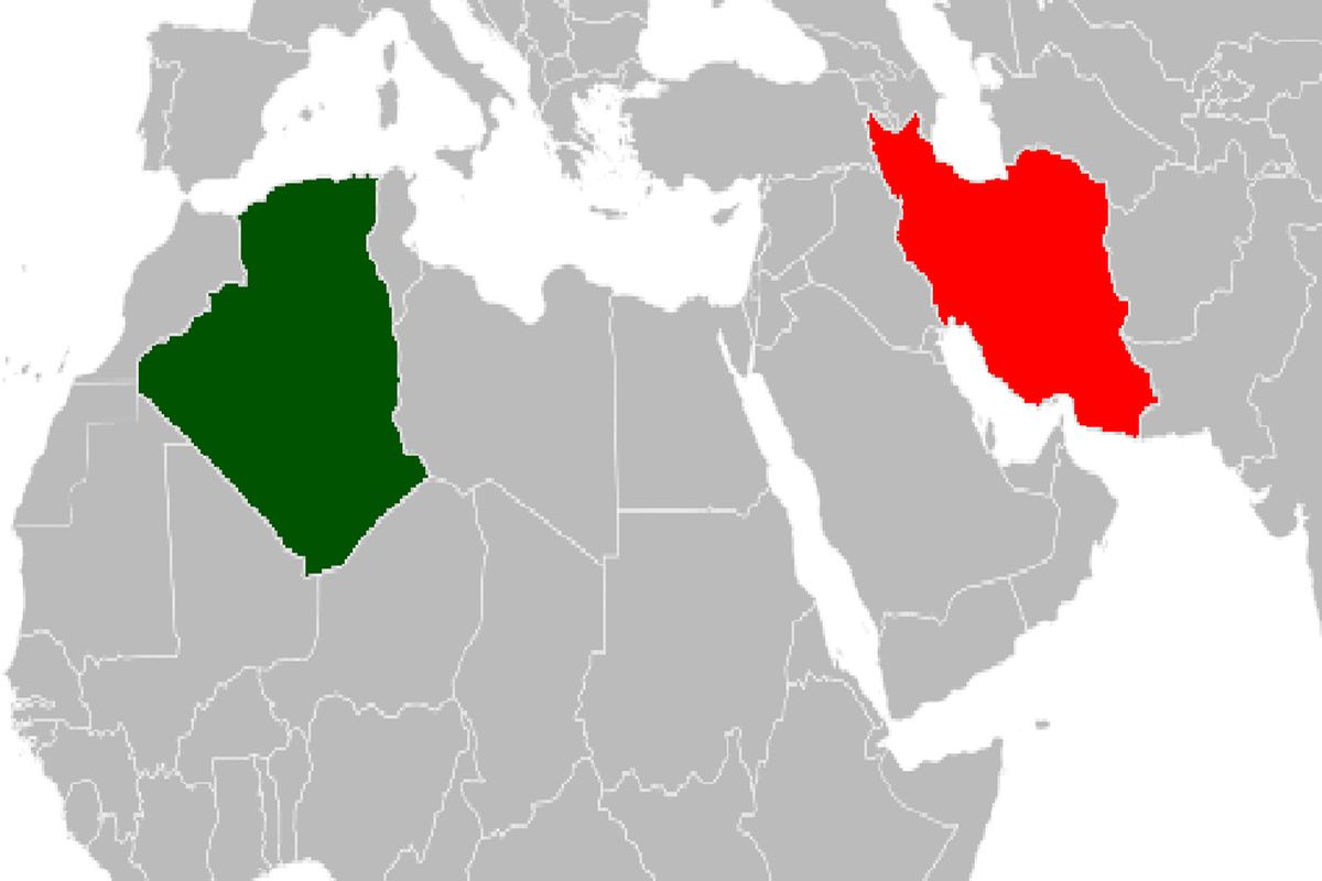 Energy cooperation document signed by Iran, Algeria 