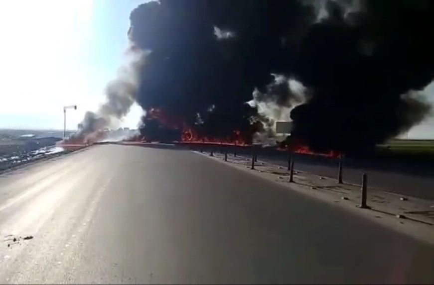 تانکر نفت در جاده حمیل منفجر شد