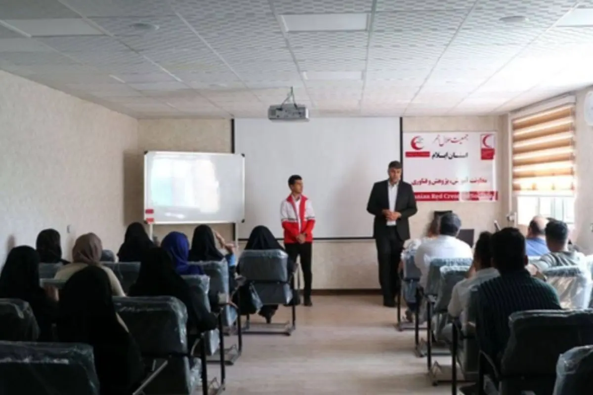 رسانهها، سفیران امداد در بحرانها