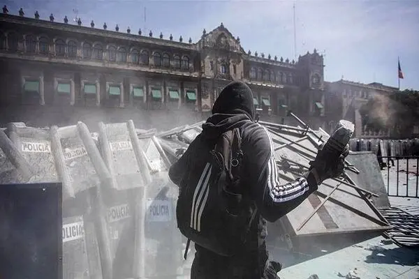 تظاهرات خونین در مکزیک علیه سیاست‌های امنیتی دولت