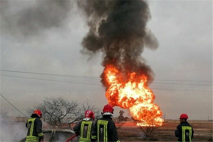 2 مصدوم در اثر انفجار مرکز پخش گاز مایع در نجف آباد 