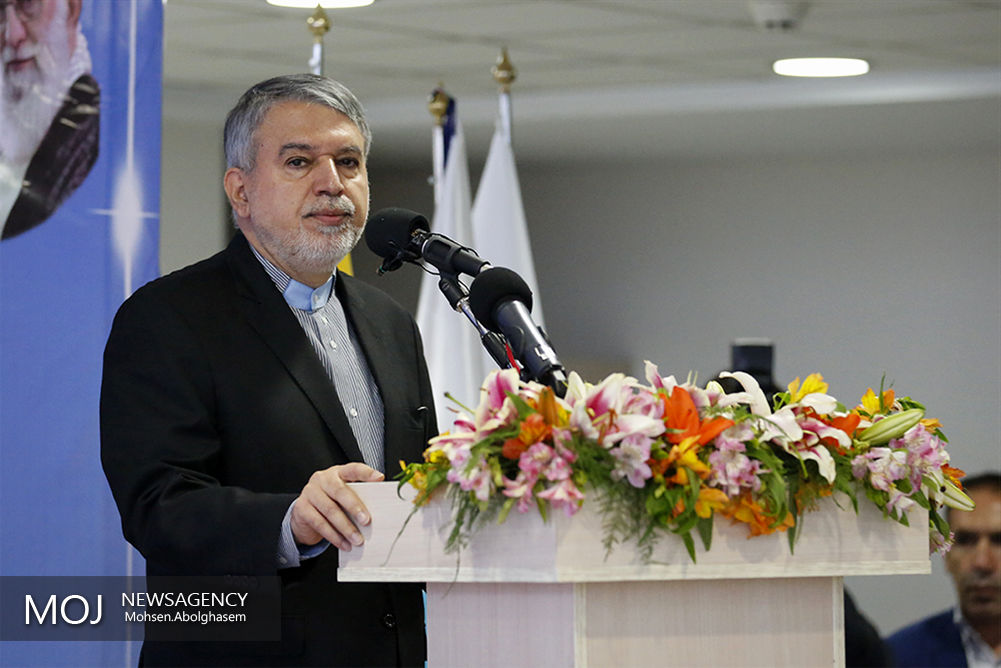 وزیر فرهنگ و ارشاد سانحه سقوط هواپیمای تهران-یاسوج را تسلیت گفت