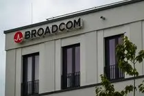 برادکام از تراشه هوش مصنوعی با توان ترجمه صوت بی‌درنگ رونمایی کرد