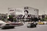 شعار «امام وعده‌های صادق» بر دیوارنگاره جدید میدان انقلاب نقش بست