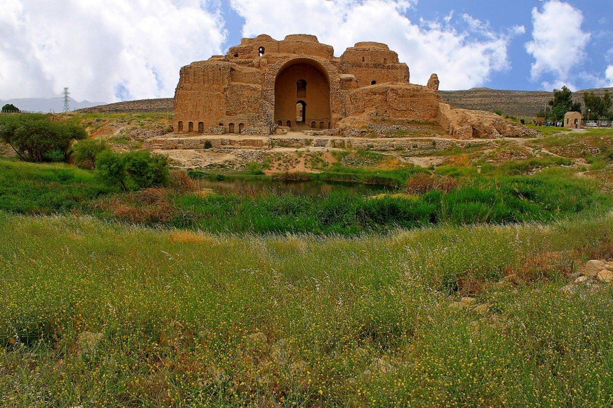 اجرای ۲۰ طرح فاخر میراث فرهنگی در" منظر باستان‌ شناسی ساسانی فارس "
