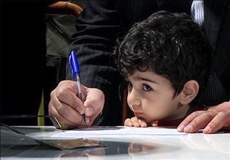 نظارت مستقیم آموزش‌وپرورش کرمانشاه بر نحوه ثبت‌نام دانش آموزان
