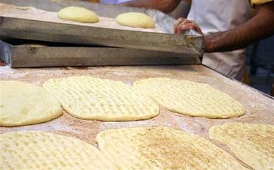 زمزمه کمبود آرد در نانوایی های آزادپز گیلان