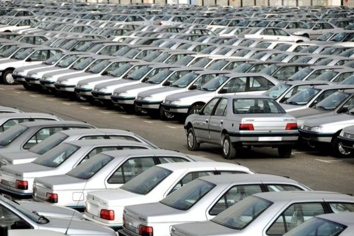 وجود ثبات قیمت در بازار خودروهای داخلی