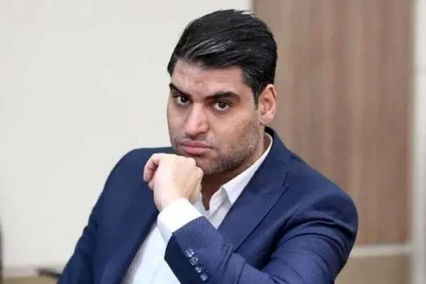 حدادی از بلاتکلیفی در وضعیت وحید هاشمیان در پرسپولیس خبر داد