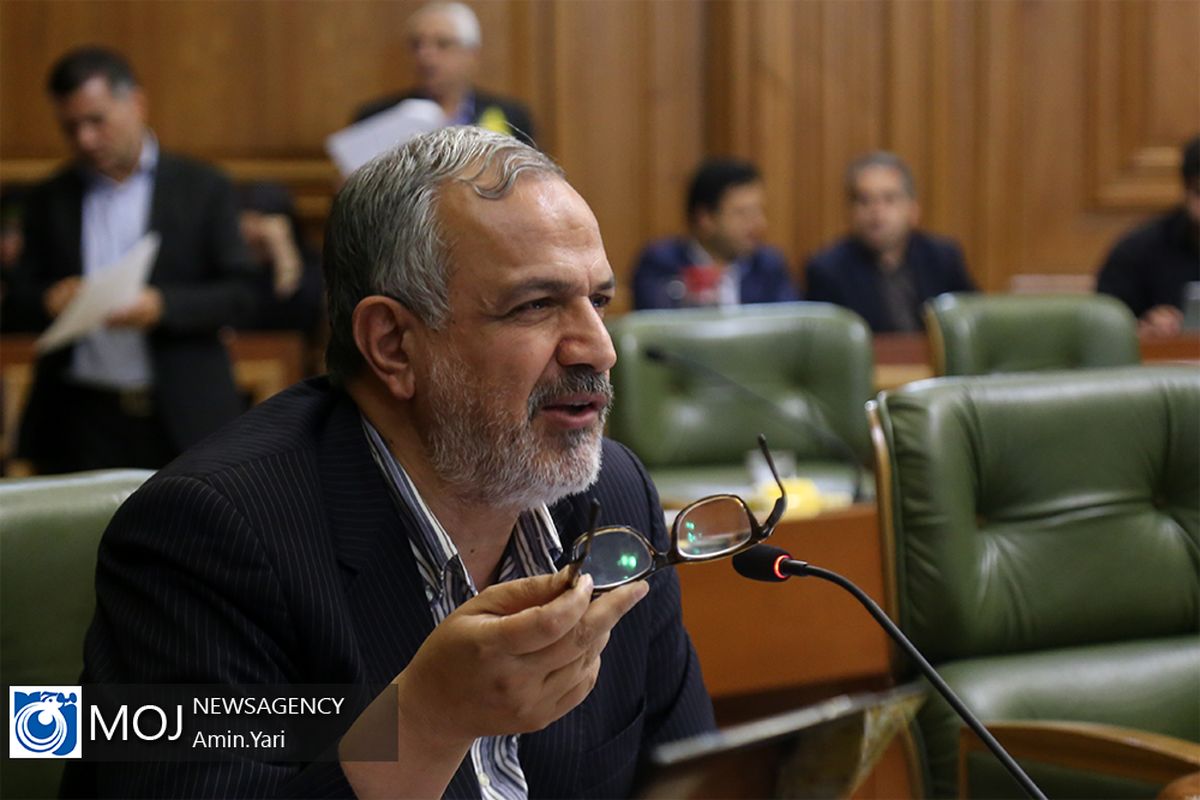 انتقاد عضو شورای شهر تهران از تعدیل خبرنگاران