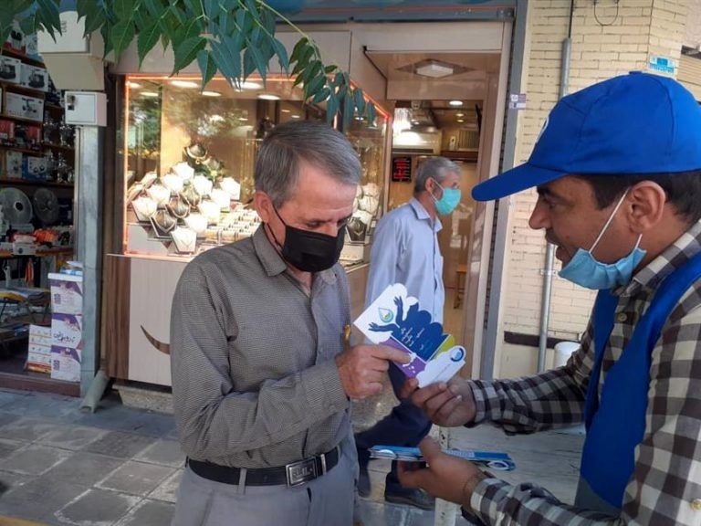 نظارت ویژه گشت های مروجین مصرف بهینه آب در روزهای پایانی سال در استان اصفهان