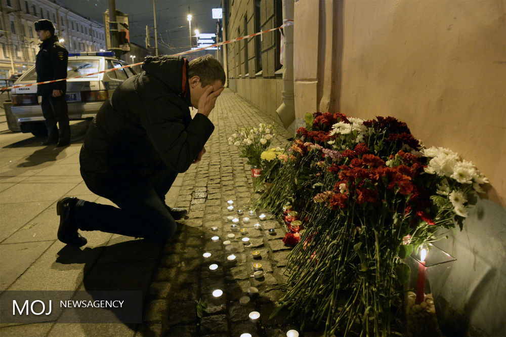 یادبود برای قربانیان انفجار سن پترزبورگ روسیه