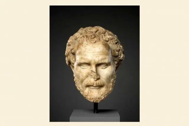 آمریکا ده‌ها مجسمه غارت‌شده از جمله تندیس ۲۰۰۰ ساله را به ترکیه بازگرداند