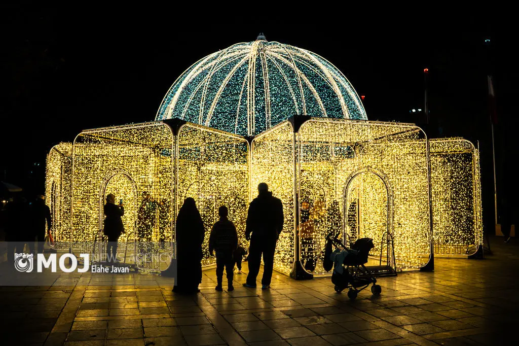 جشنواره نور تهران در پارک ملت