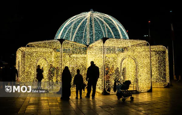 جشنواره نور تهران در پارک ملت
