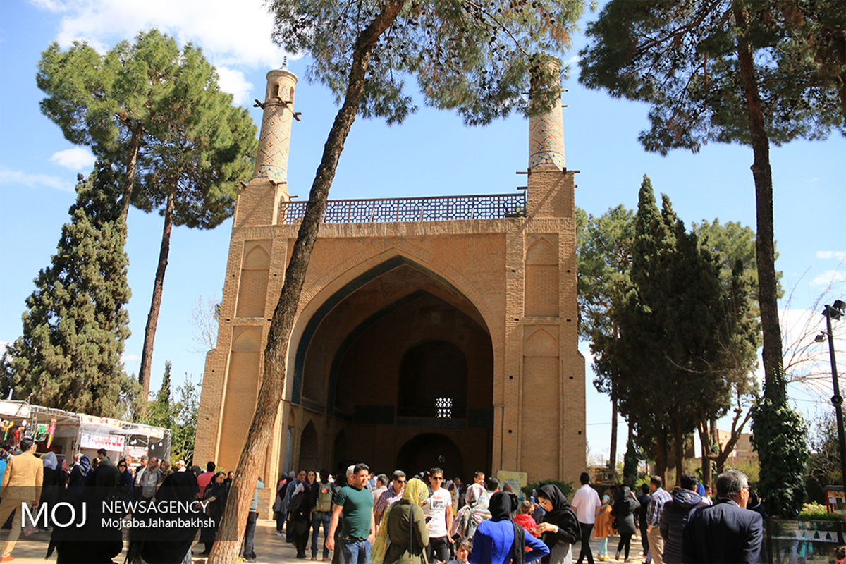 بیش از یک میلیون گردشگر در شهر اصفهان اسکان یافتند