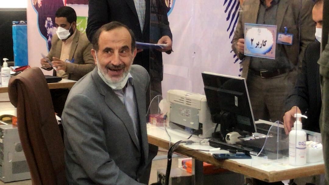 محمد خوش چهره در انتخابات ریاست جمهوری ثبت نام کرد