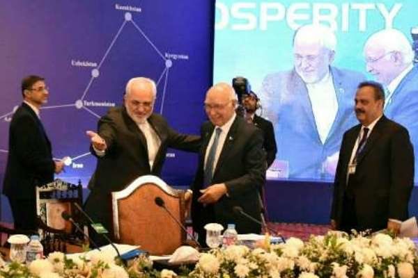 ایران ریاست شورای وزیران «اکو» را به پاکستان واگذار کرد