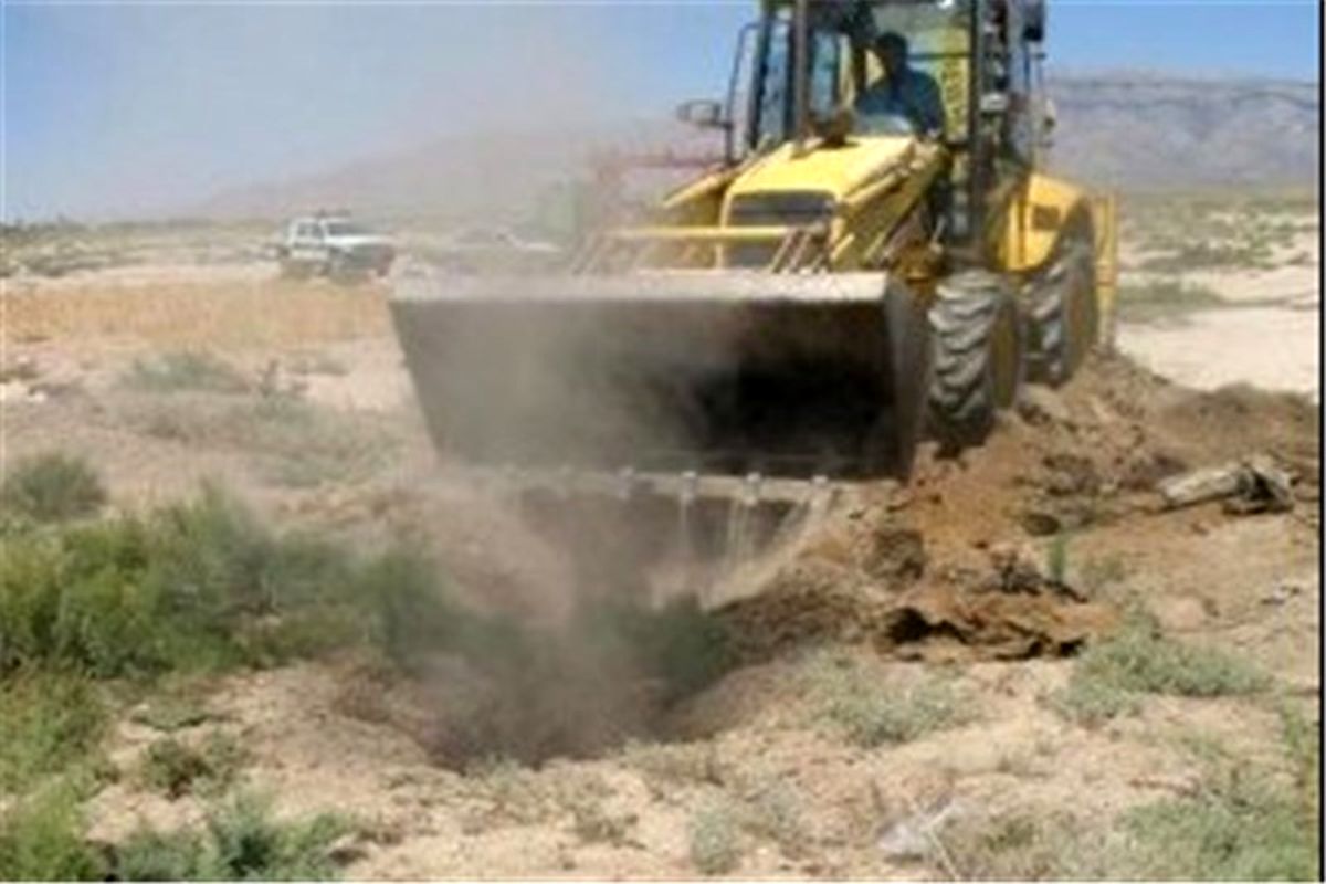 60 حلقه چاه غیرمجاز در سمیرم پر و مسدود شد