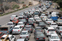 ورود بیش از ۱۹۵ هزار خودرو به گیلان/جاده های گیلان شلوغ و پرتردد