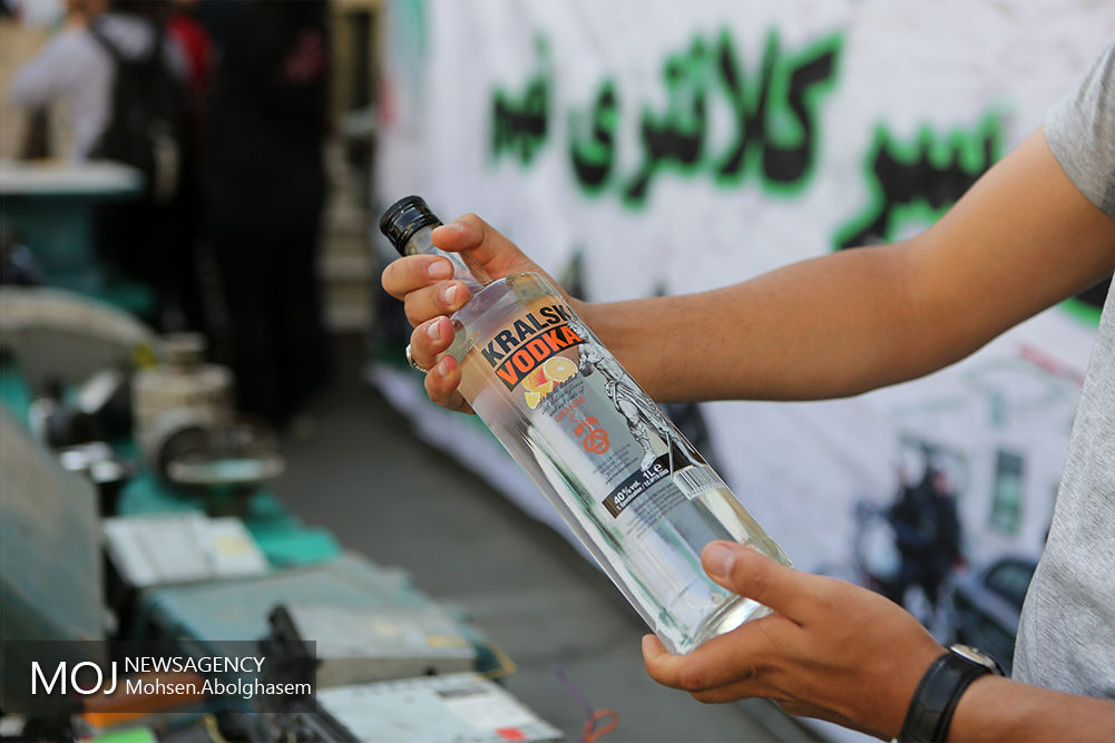 مشروبات دست ساز همچنان در بندرعباس قربانی می گیرد/22نفر جان خود را از دست دادند