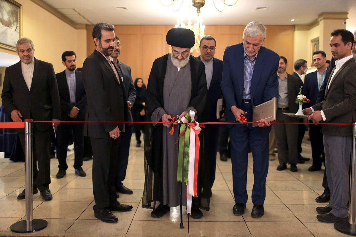 افتتاح نمایشگاه اسناد تاریخی وزارت امور خارجه