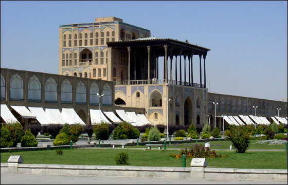 کیفیت هوای اصفهان در ششمین روز بهار پاک است