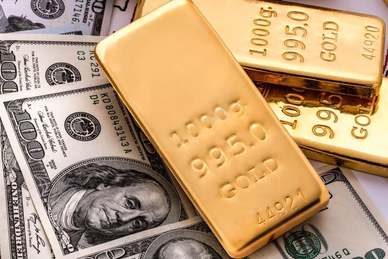 ورود ارز به صورت اسکناس و طلا به داخل کشور مجاز  است