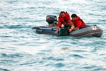 نجات 6 سرنشین قایق صیادی سانحه ‌دیده در آب‌های دریای عمان