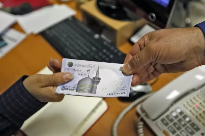 پرداخت دو میلیارد و ۴۰۰ میلیون تومان تسهیلات قرض‌الحسنه به نیازمندان قشم