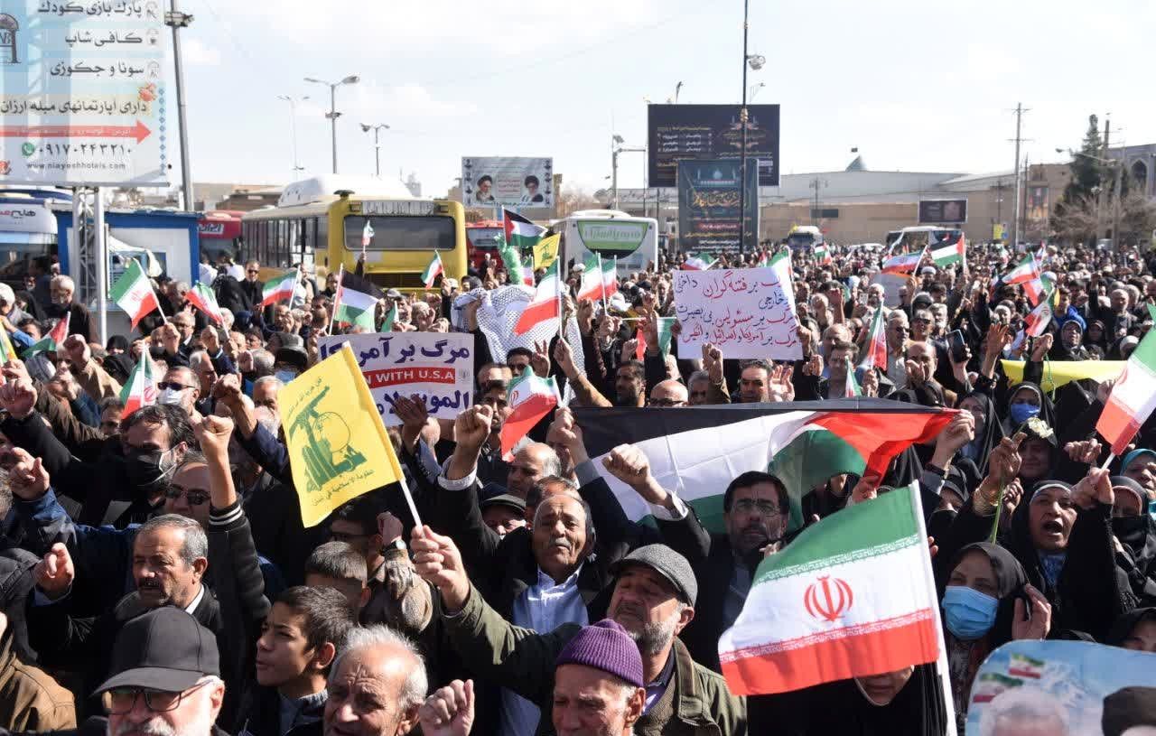 راهپیمایی «جمعه نصر» پس از اقامه نماز جمعه در شیراز برگزار شد