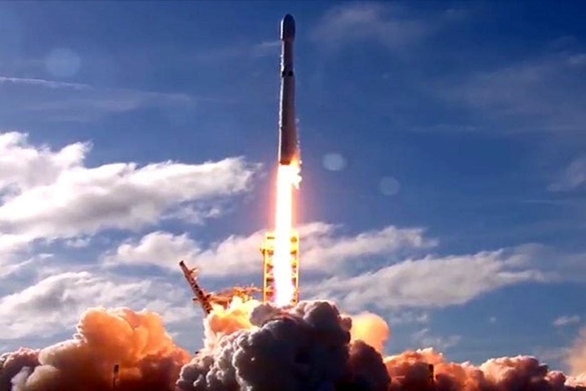 پرتاب بلندترین موشک جهان با موفقیت به مدار زمین