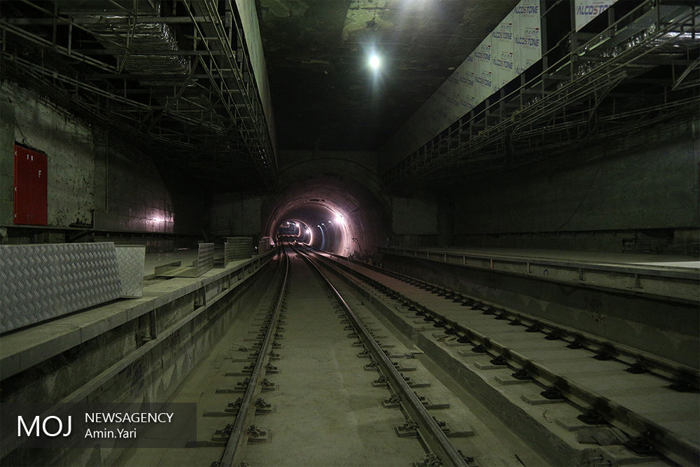 تفاهم نامه ساخت متروی هشتگرد به  قزوین کلید خورد