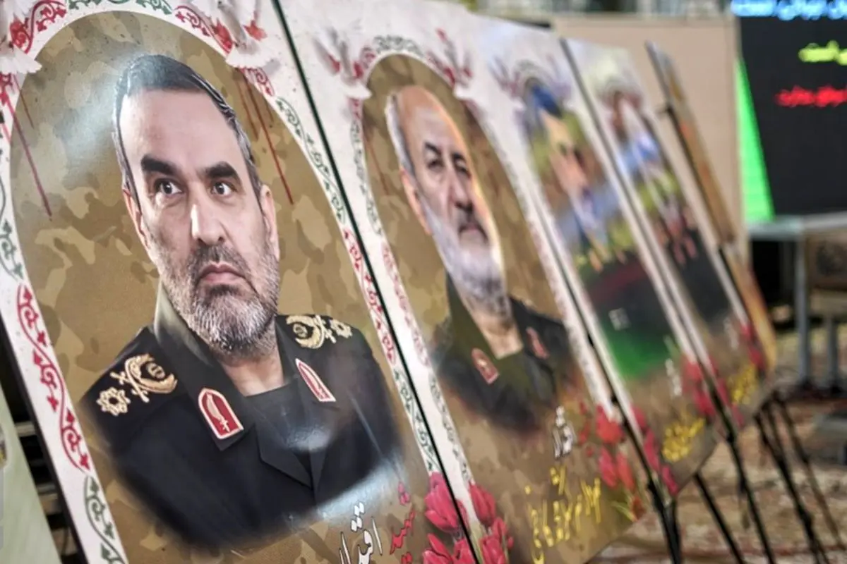 ملت ایران با خون شهدا مسیر عزت را ادامه می‌دهد
