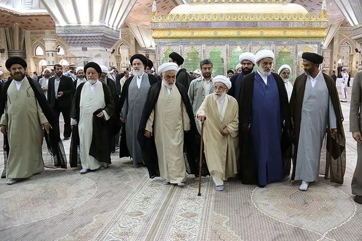 امام حامی پابرهنگان و مظلومین بود و باید راهش را ادامه دهیم/مبارزه با مستکبرین و حمایت از مظلومین از اصول اساسی نهضت امام بود