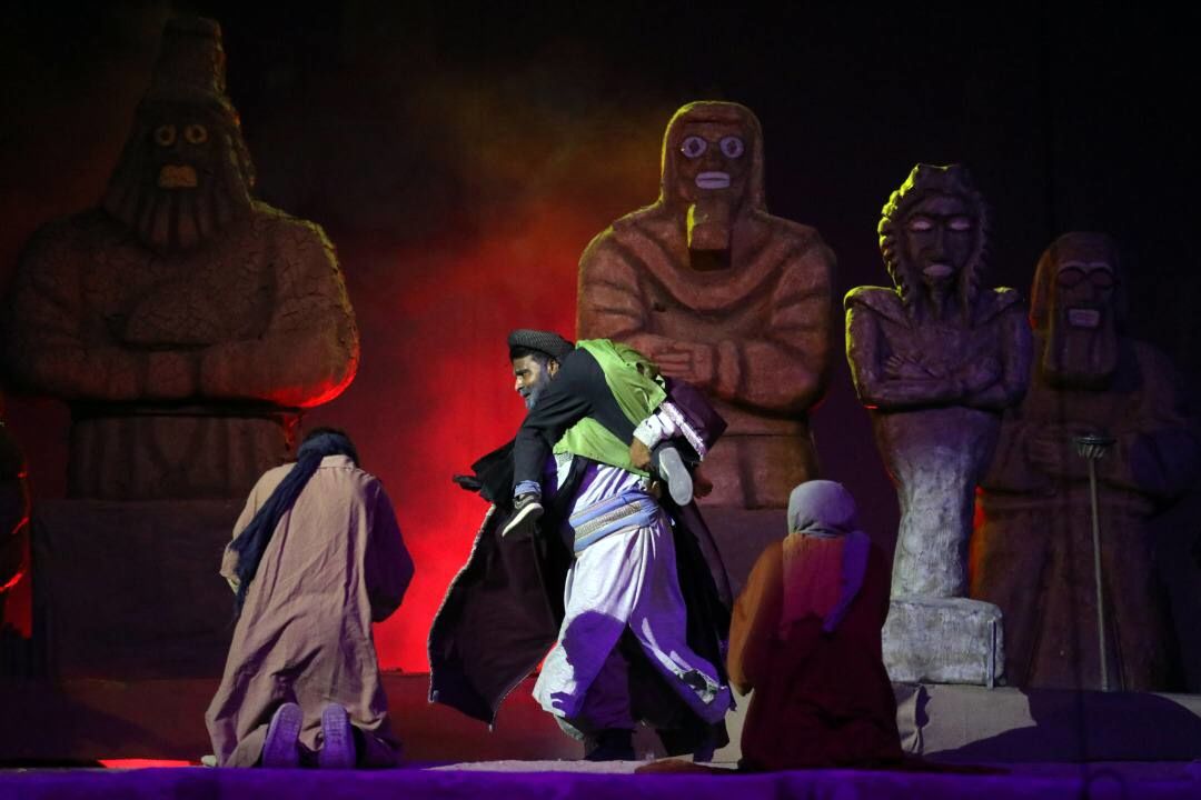 جزئیات اولین اجرای عربی فصل شیدایی در عراق/استقبال عراقی های کم حوصله از یک نمایش ایرانی